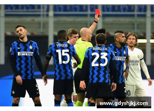 利物浦以2-0战胜AC米兰，欧冠小组赛出线希望大增